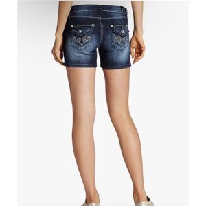 YMI Cuffed Shorts Juniors 9 32X5 Embroidered Pockets Denim Studded SOLD OUT! EUC